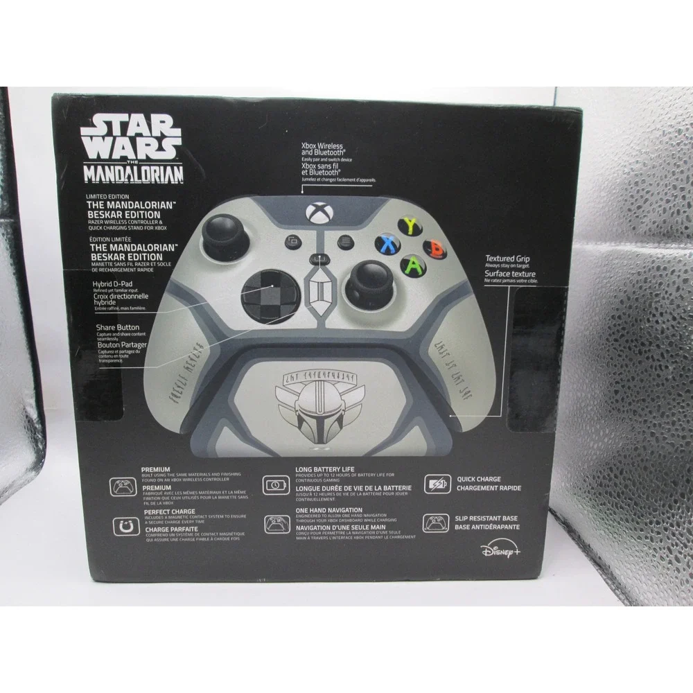 NIB Razer Xbox Limited Star Wars Mandalorian Beskar Controller + Charging Stand